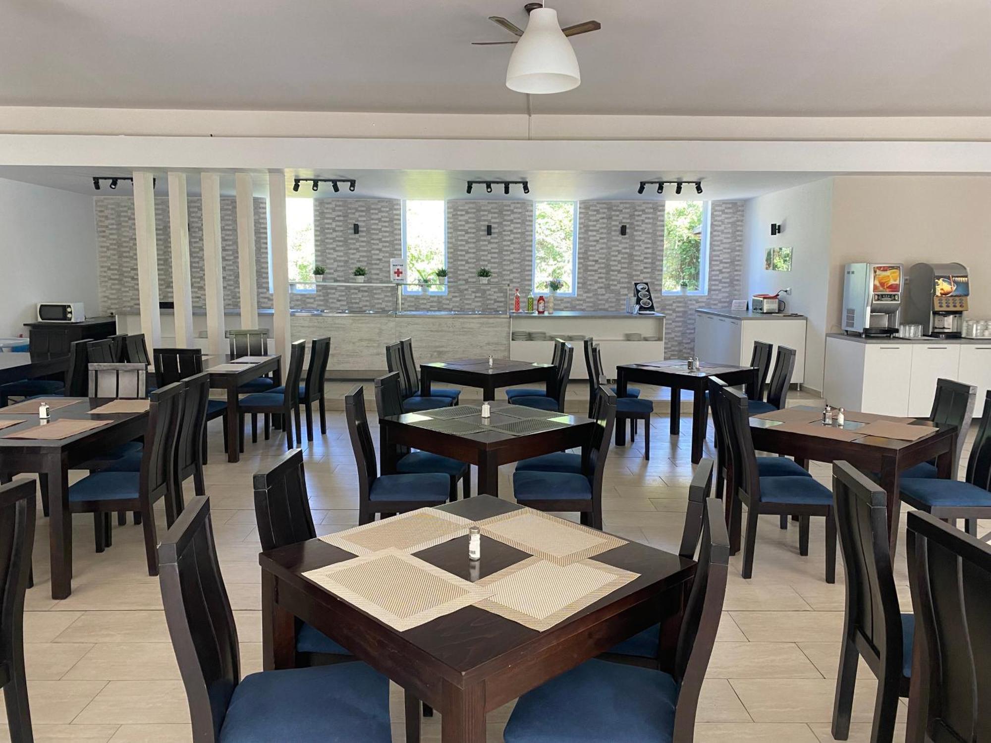 Vezhen Hotel - Free Parking Aranyhomok Kültér fotó