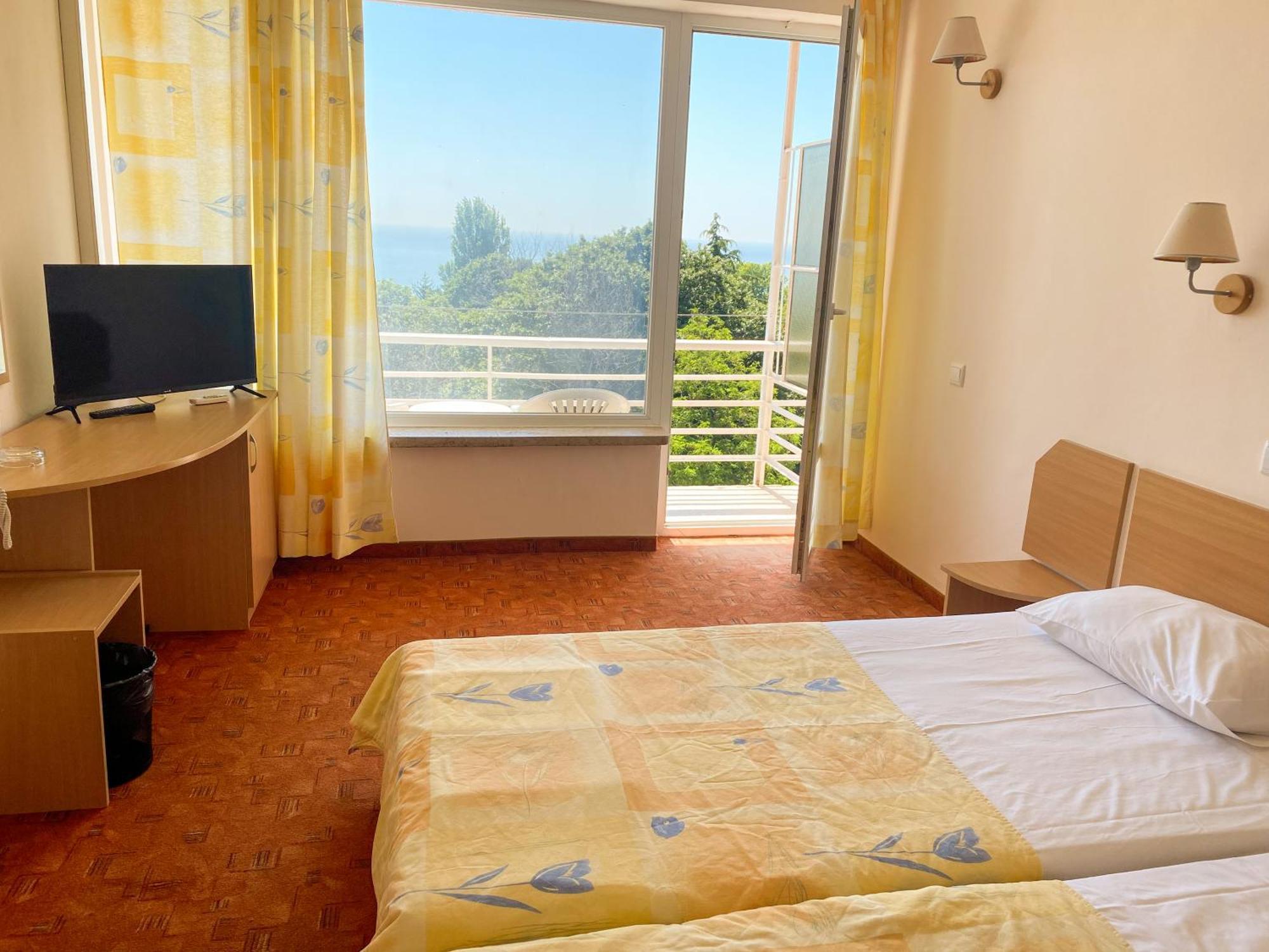 Vezhen Hotel - Free Parking Aranyhomok Kültér fotó